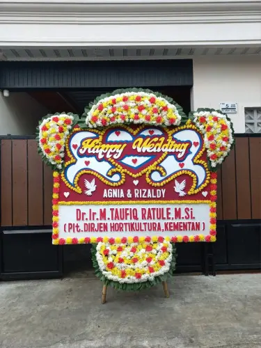Papan Bunga Pernikahan pademangan